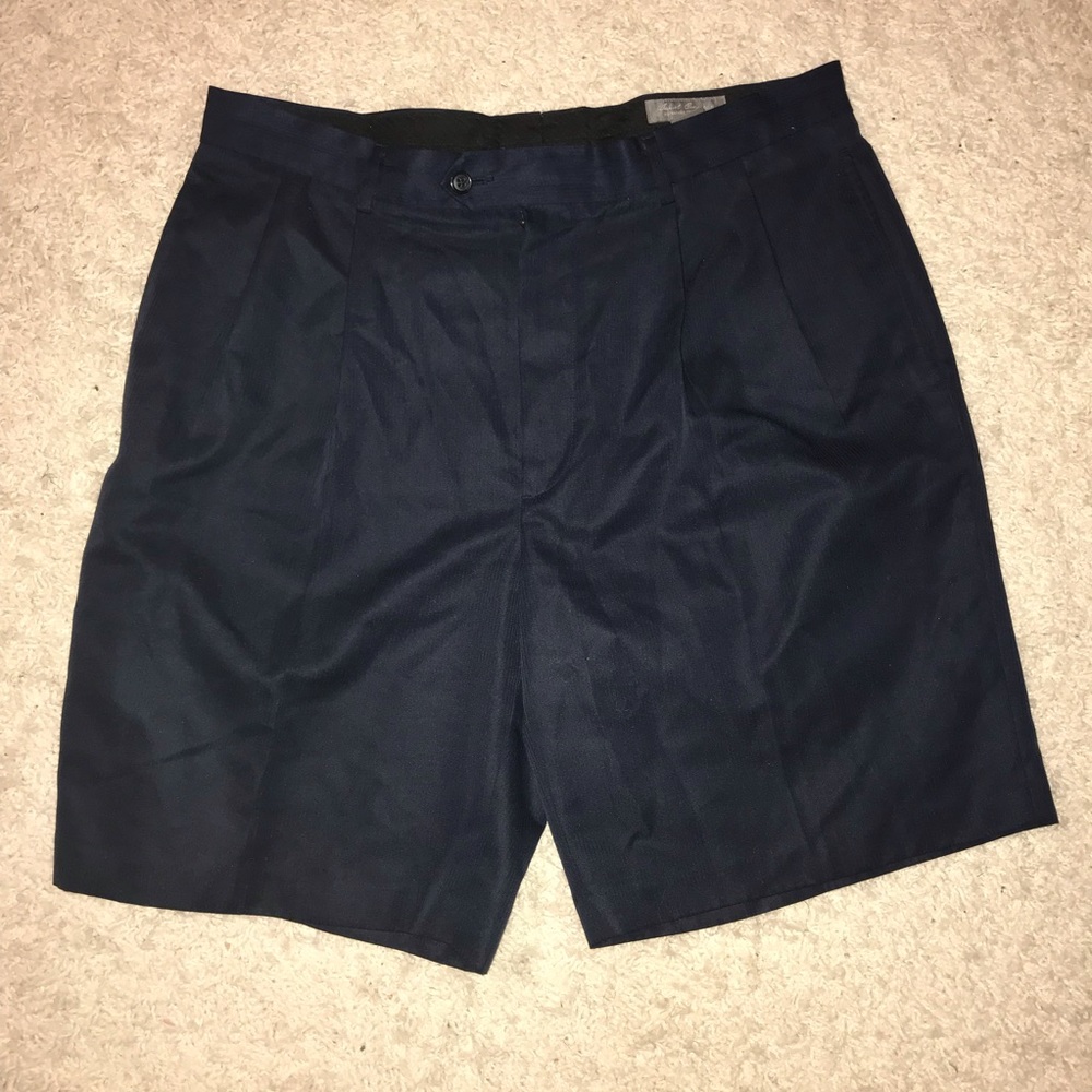 Daniel Cremieux Signature Collection Navy Shorts